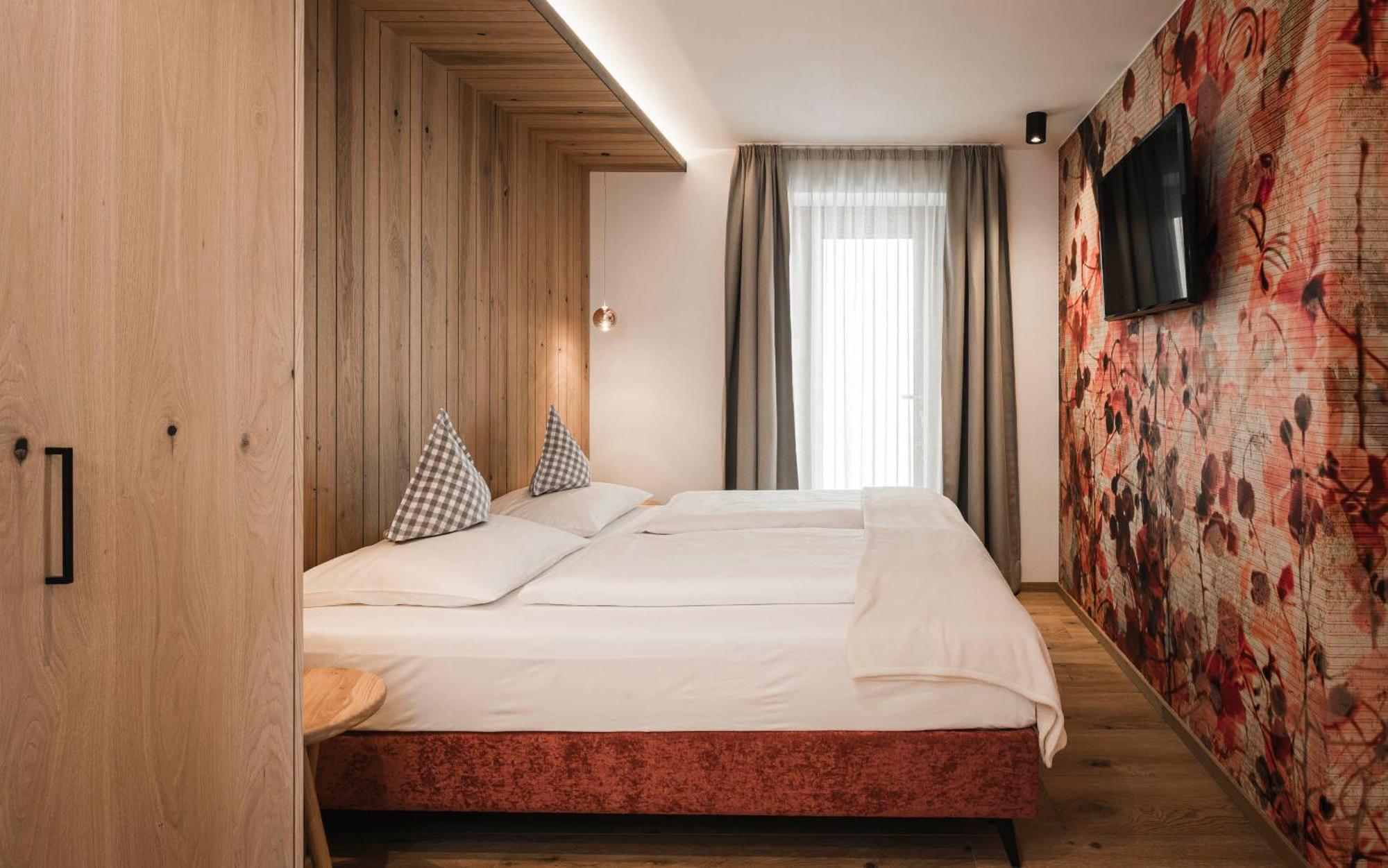 Pension Haus Tirol 라이온 외부 사진