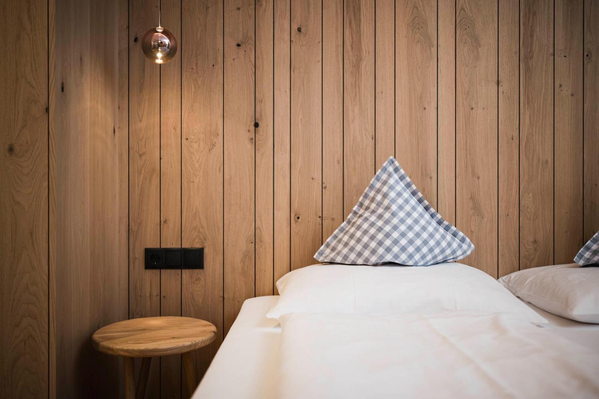 Pension Haus Tirol 라이온 외부 사진