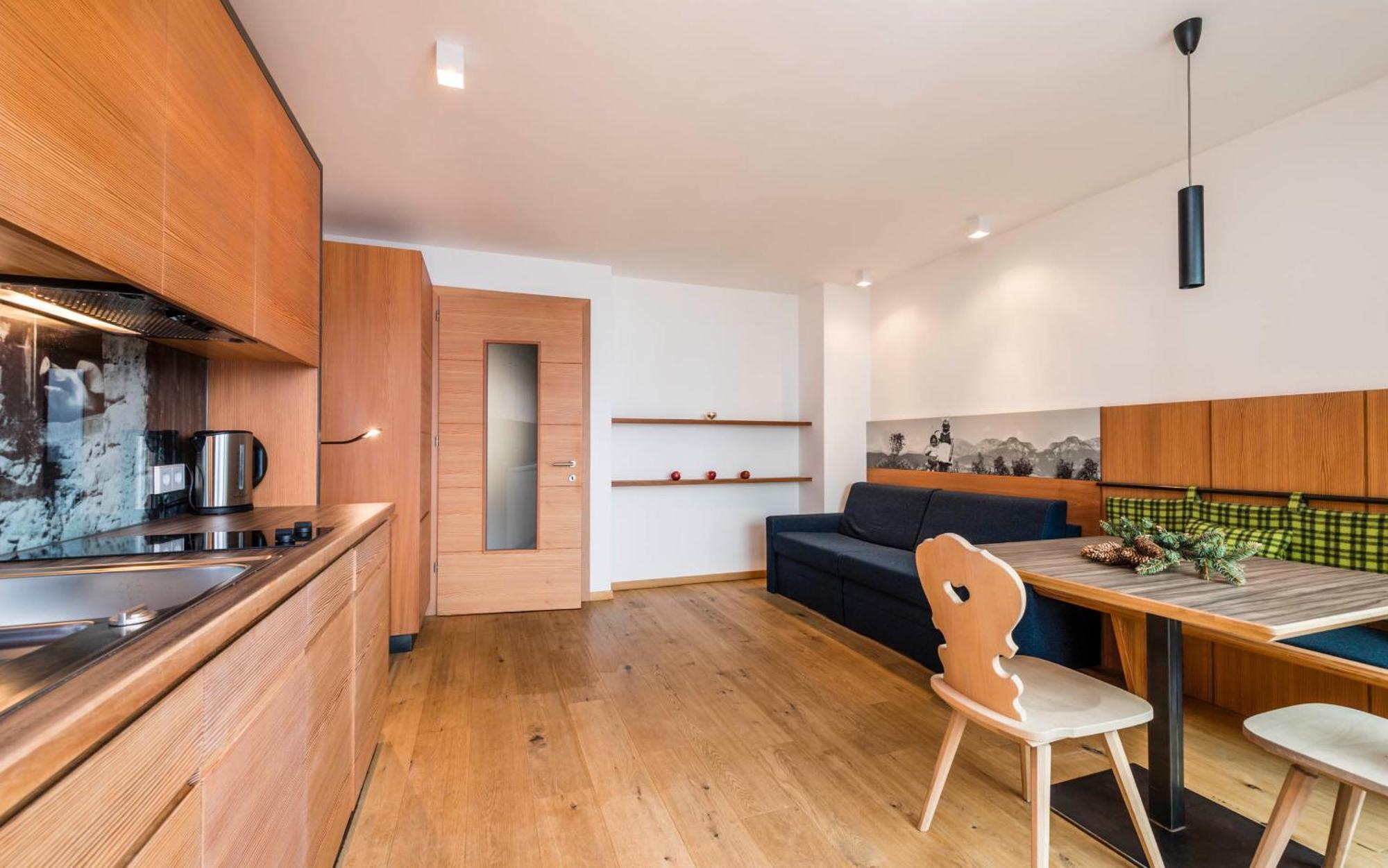 Pension Haus Tirol 라이온 외부 사진